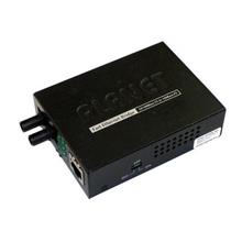 PL-FT-801 Bridge Media Converter<br>
10/100Base-TX - 100Base-FX (ST, MM)<br>
2km