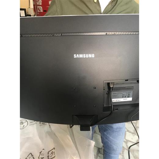 Samsung 31.5