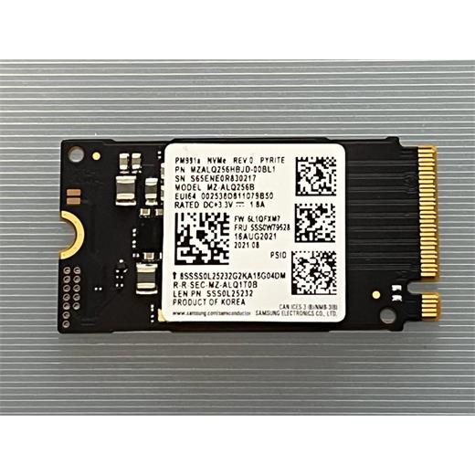 Samsung 256GB M.2 SSD PM991a MZALQ256HBJD-00BL1 NVMe 2242 PCIe3.0 x4 Ssd ( KUTUSUZ )