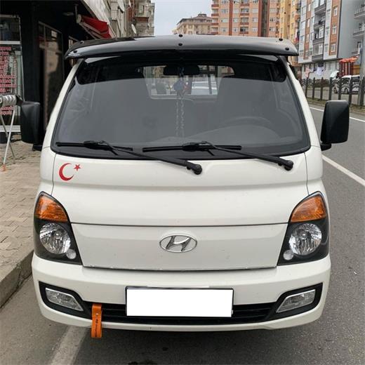 Hyundai H100 2004 - Ön Cam Güneşliği