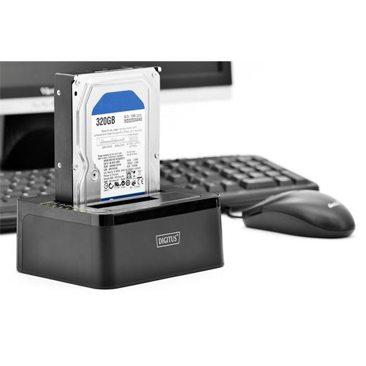 DA-71540 Digitus Harici SATA III HDD'ler (2.5"/3.5") için USB Docking Station<br>
Çift SATA HDD Yuvalı<br>
Bağlantı Arayüzü USB 3.0<br>
Kopyalama özelliği